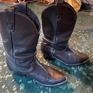 Black leather cowboy boots